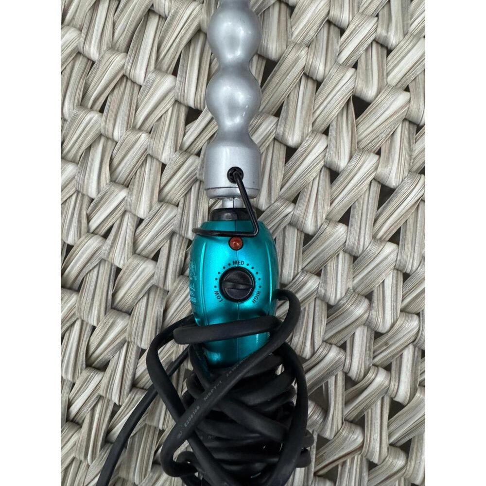 Bed Head Rock N Roller Wand - Picture 3 of 6